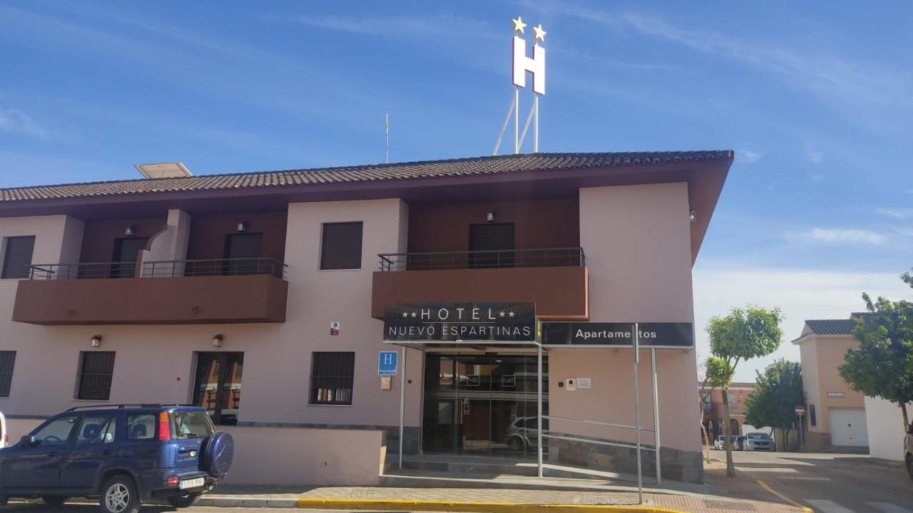Hotel Nuevo Espartinas Luaran gambar